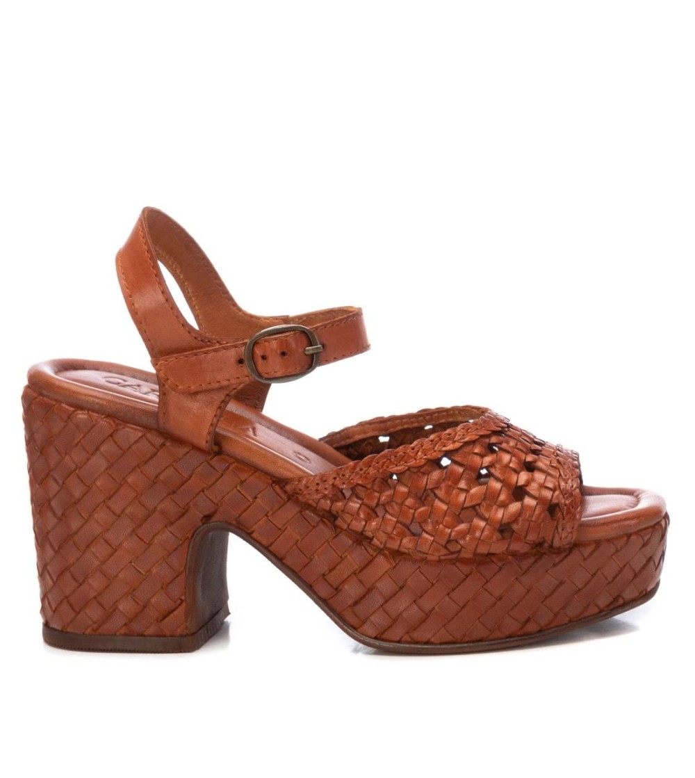 Carmela Sandalo Tacco Platform Braccialetto intreccio Cammello