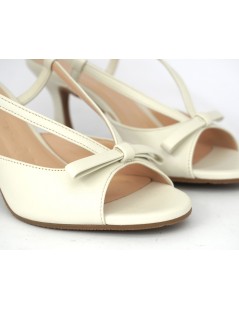 Lorenzo Mari Sandalo Fasciato con Fiocchetto Nappa Burro