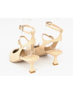 Kenneth Cole Slingback Punta Doppio Braccialetto Nude