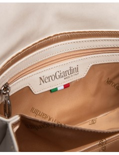 Nero Giardini Pochette Media Patta Calamita Tracolla Catena Sabbia