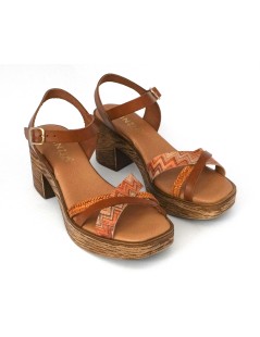 Cinzia Soft Sandalo Cuoietto Tacco Plateau Fascette Cuoio