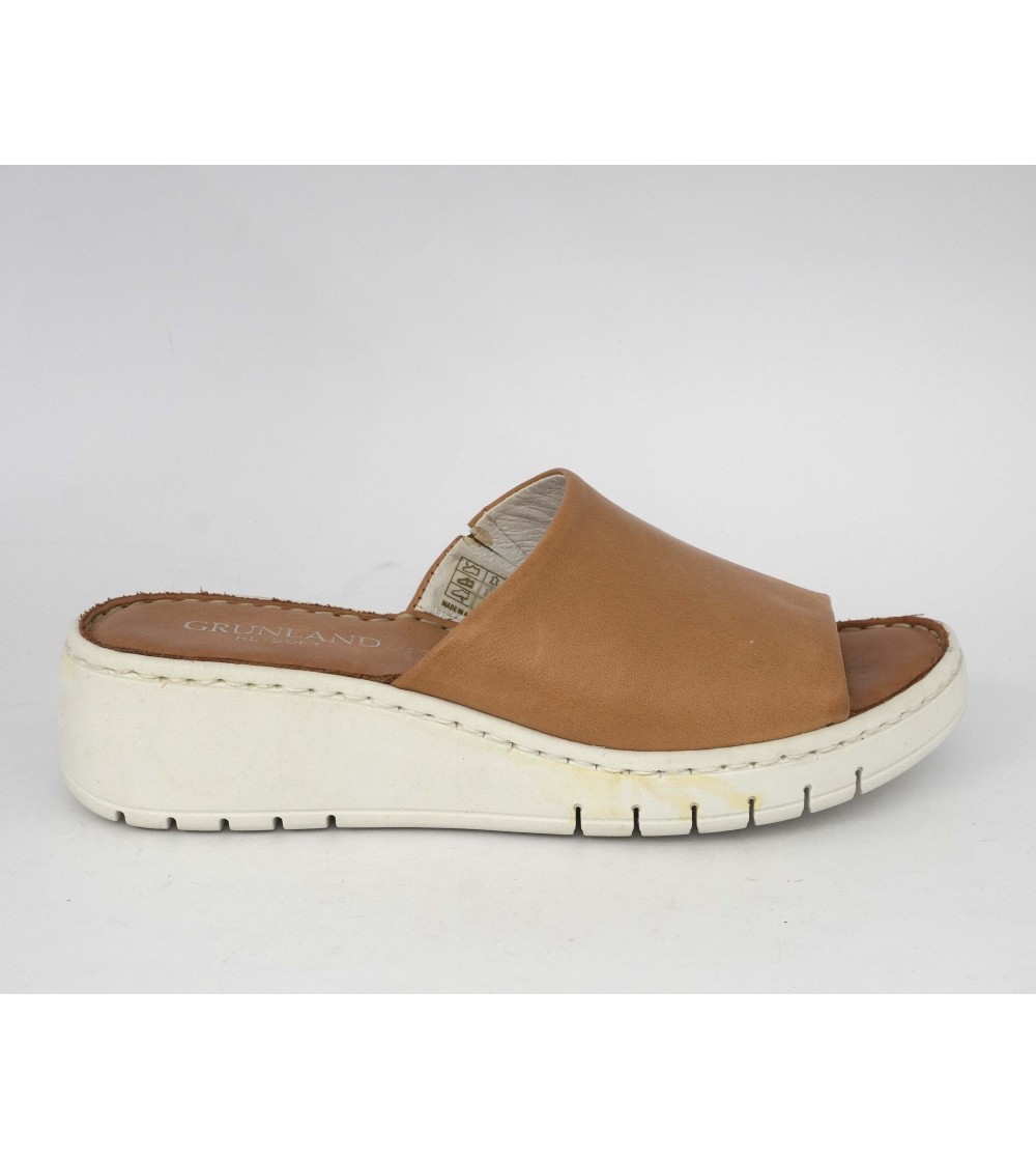 Grunland Ciabatta Monofascia Cucita Morbida Nappa Terra