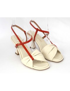 Gianmarco Sorelli Sandalo Clessidra Trasversale Nappa Vernice Latte Rosso