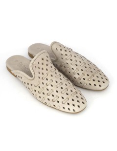 Carmela Sabot Tacco Basso Pelle Traforata Ghiaccio