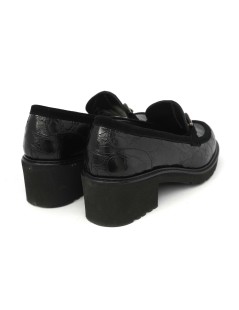 CINZIA Valle Mocassino Fondo Medio Vaschetta Morsetto Nero