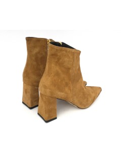 Andrea Pinto Tronchetto Punta Caviglia Camoscio Cuoio