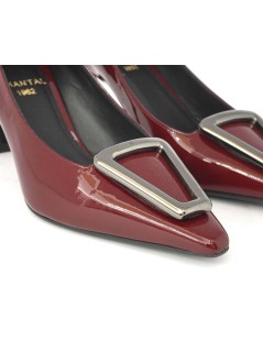 Chantal Decollette Punta con Accessorio Vernice Bordeaux