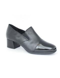 Cinzia Soft Mocassino Classic Tacco Puntale Vernice Nappa Nero
