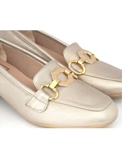 Confort Mocassino Tacco Medio con Accessorio Camoscio Champagne