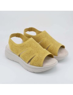 Grunland Sandalo Sport Extralight Laserato a Calza Giallo Paglia