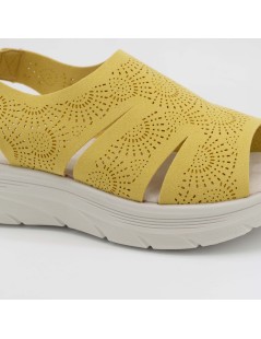 Grunland Sandalo Sport Extralight Laserato a Calza Giallo Paglia