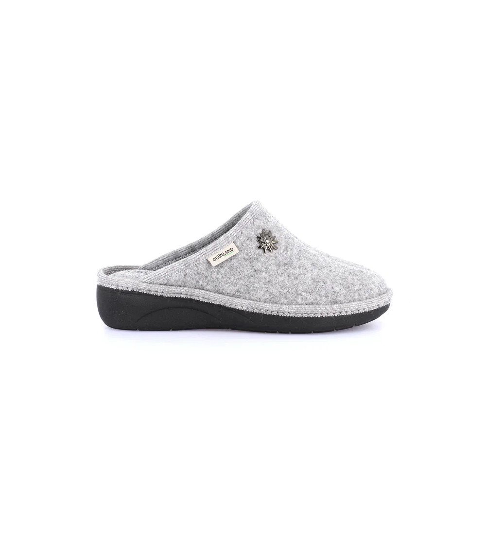 Grunland Ciabatta Zeppa Collo Alto con Spilla Grigio