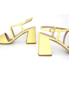 Musella Sandalo Medio Braccialetto Incrocio Nappa Giallo