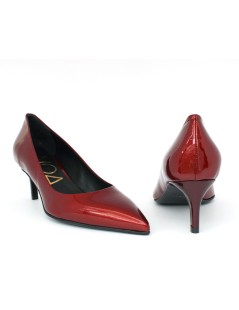 Noa Decollette Punta Tacco Medio Vernice Perlata Rosso